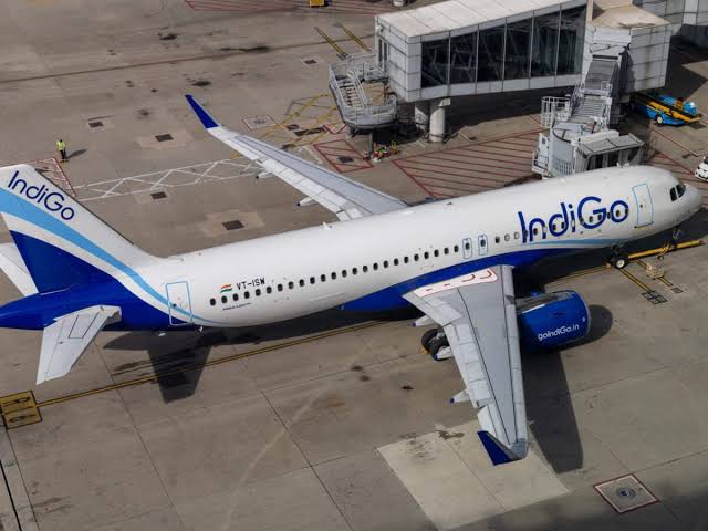 IndiGo cancels Bhubaneswar-Kolkata flight after pilot detects technical snag; 56 passengers safely escorted back as agitation brought under control
