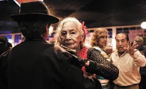 Salón los Ángeles, 89 años de danzón y rumberas