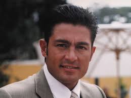 Resultado de imagen para FERNANDO COLUNGA EN ABRAZAME MUY FUERTE