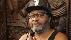 Edson Gomes já foi acusado de violência doméstica por outra cantora famosa antes de treta com Daniela Mercury…