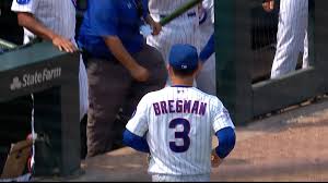 Alex Bregman's slick catch