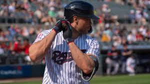 Giancarlo Stanton's Imminent Return: Yankees' Roster Dilemma - Imagen principal del artículo