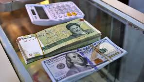 قیمت دلار و یورو مرکز مبادله ایران؛ امروز دوشنبه ۱۲ مرداد ۱۴۰۵
