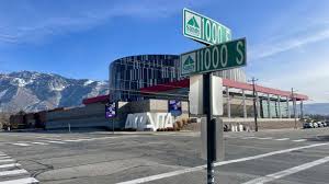 Crash prompts new attention for Sandy intersection; city to reevaluate long-term solution