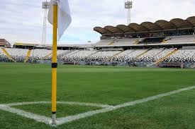 Alarmas en Macul: Advierten secuelas del sistema frontal en el césped del Estadio Monumental - Sentimiento