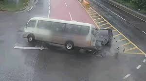 사고