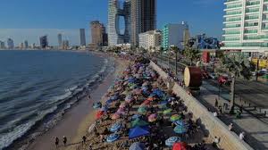 Llegan a Mazatlán más de medio millón de turistas por vacaciones; registra 86% de ocupación hotelera