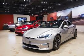 Tesla sales soar 25% in sign its troubles may be easing | CNN Business