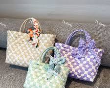 Hình ảnh về Túi NaRaYa họa tiết hoa