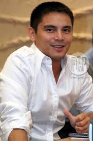 ... former waiter Marvin Agustin is also busy with his showbiz career, his schooling, and his family. He has two-year-old twins, Sebastian and Santiago, ... - 42dd9331e