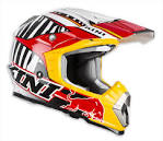 Casque cross red bull