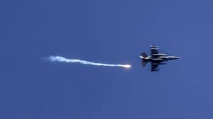 Israël annonce avoir frappé des positions du Hezbollah dans le sud du Liban, avant une "frappe préventive" sur l'Iran