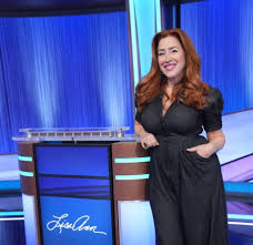 Montgomery County Native Lisa Ann Walter Competing on Celebrity Jeopardy Tonight