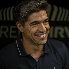 Abel Ferreira FICA! Presidente do Palmeiras Revela Segredo Chocante!