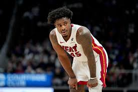 What happened to Davion Mitchell? Live injury updates for Suns vs. Heat on 1/13/26