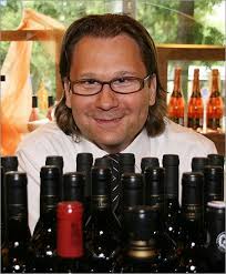 Im Weinladen Wittenau berät Sie gerne <b>Frank Roeder</b> und sein Team - 1a2ef1be1e990dc9e89131246723427e_standard