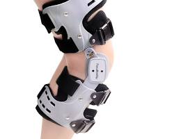 Image of Unloader knee brace with hinges