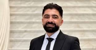مجدي كامل