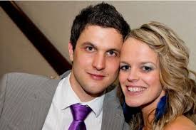 Manchester couple Rachel Devine and Chris Mee. A¿couple whose first holiday together almost ended in tragedy could be named &#39;love story of the year&#39; in a ... - C_71_article_1462837_image_list_image_list_item_0_image