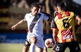 Progreso le ganó a Danubio en un partido con polémica - Imagen principal del artículo