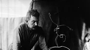 Résultat de recherche d'images pour "calder's wire sculptures"