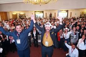 Frenan UIF-INE registro de partido 'morenista'