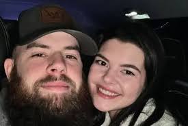 Mulher vai se casar com o irmão do doador que lhe deu um novo fígado 20 anos atrás