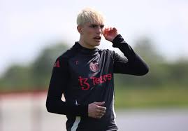 Chelsea agree deal with Manchester United for signing of Alejandro Garnacho – The Athletic