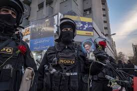 US Warns Iran as Nuclear Talks Loom