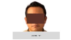 Detienen al influencer Jaime Toral; grababa videos con doña Lety y se le acusa de trata de personas