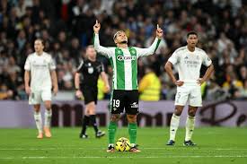 Mira el golazo del Cucho Hernández ante Panathinaikos por Europa League