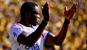 Leo Fernández clave en la remontada de Peñarol en el clásico