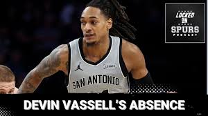 Spurs-Bucks preview; Devin Vassell's absence | Locked On Spurs
