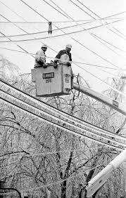 As winter storm looms: How to check power outages, report in Nashville
