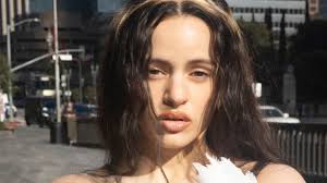 Este es el mapa y los posibles precios de boletos para Rosalía y su “LUX Tour” en el Palacio de los Deportes de CDMX