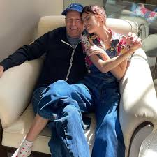 E! Online - News update