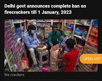 Imagine cu person lighting a Dum Bum Green Flame Cracker in a safe and controlled environment