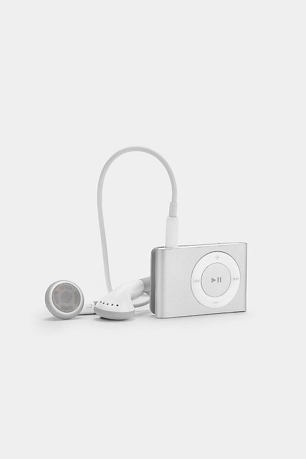 Retrospekt Vintage Apple iPod Shuffle (2nd Generation) 1GB MP3 Player in Silver at Urban Outfitters