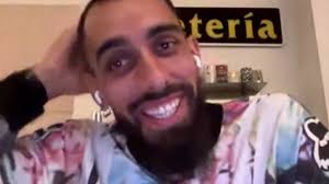 Borja Iglesias: El futbolista que no teme hablar de valores y derechos humanos