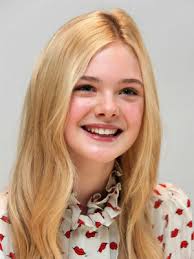 Resultado de imagem para elle fanning
