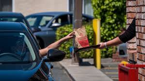 Investor Nelson Peltz prepares bid for US burger chain Wendy’s