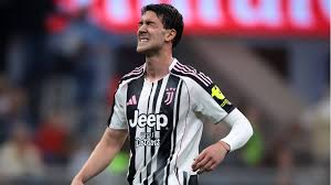 35 milyon euroluk golcü serbest kalıyor - Juventus'ta Dušan Vlahović ayrılığı resmileşti