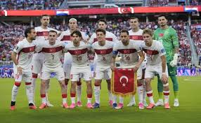 Montella’s Tactical Gamble: Turkey’s Must-Win Move Against Paraguay