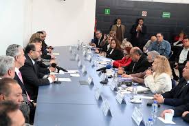 Instalan UNAM y AAPAUNAM mesa de negociación para revisión salarial