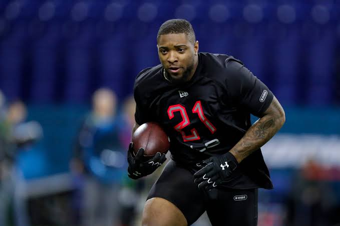 The Patriots select Anfernee Jennings with 87th overall pick in 2020 NFL  Draft