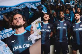 OM: Nouveau Maillot Extérieur 2025-2026 - Hommage Vibrant aux Supporters!