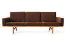 Hans wegner sofa