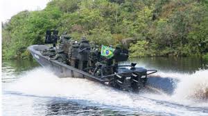 Inteligência do Exército aponta avanço do narcotráfico e de ataques cibernéticos no Brasil