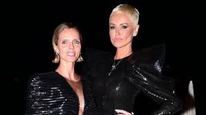 Adriana Karembeu et Sylvie Tellier coordonnent leurs robes brillantes pour faire la fête à Cannes
