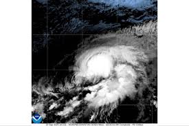 El huracán Polo deja lluvias en la costa de México mientras Nolo se acerca a Hawai